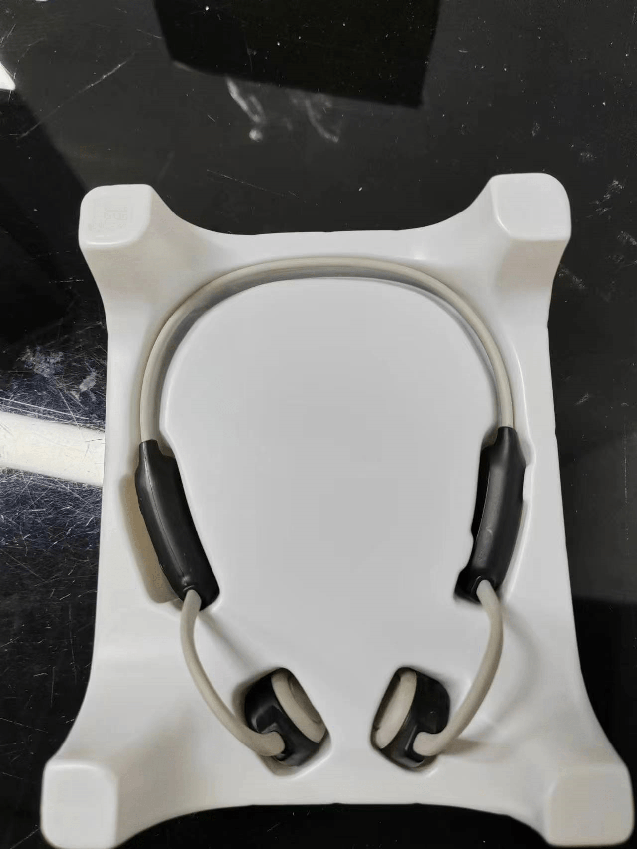 Bone Conduction Bluetooth Headset - Bargains4PenniesBone Conduction Bluetooth HeadsetBargains4Pennies